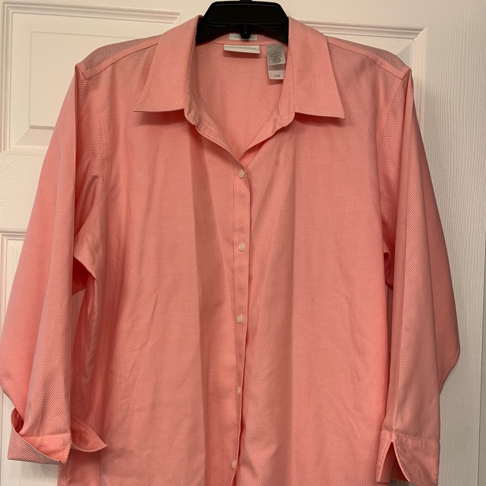 Liz Claiborne No Iron Blouse